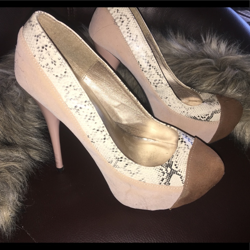 Quips heels size 5.5